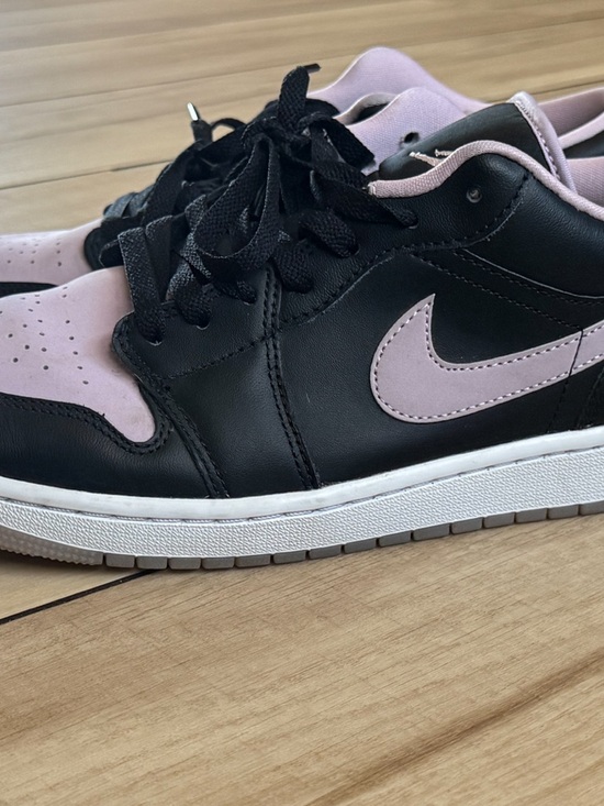 Air Jordan 1 Low SE Black Iced Lilac DV1309-051 Men’s 10 Box main image 9